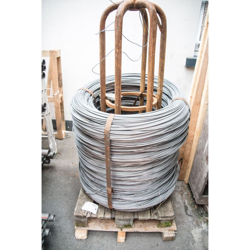 Sârmă de tensiune sârmă de legătură de 0,6-8 mm sârmă de fier galvanizat cu flori de ochiuri 10-500 metri, oțel Sârmă de tensiune sârmă de legătură de 0,6-8 mm sârmă de fier galvanizat cu flori de ochiuri 10-500 metri, oțel